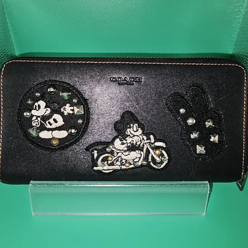 COACH Disney Patches Limited Edition - Picture 9 of 14